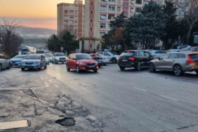 Beylikdüzü’nde yola yağ döküldü, sürücüler zor anlar yaşadı