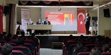 Bilecikli şehit yakını ve gaziler öğrencilerle bir araya geldi