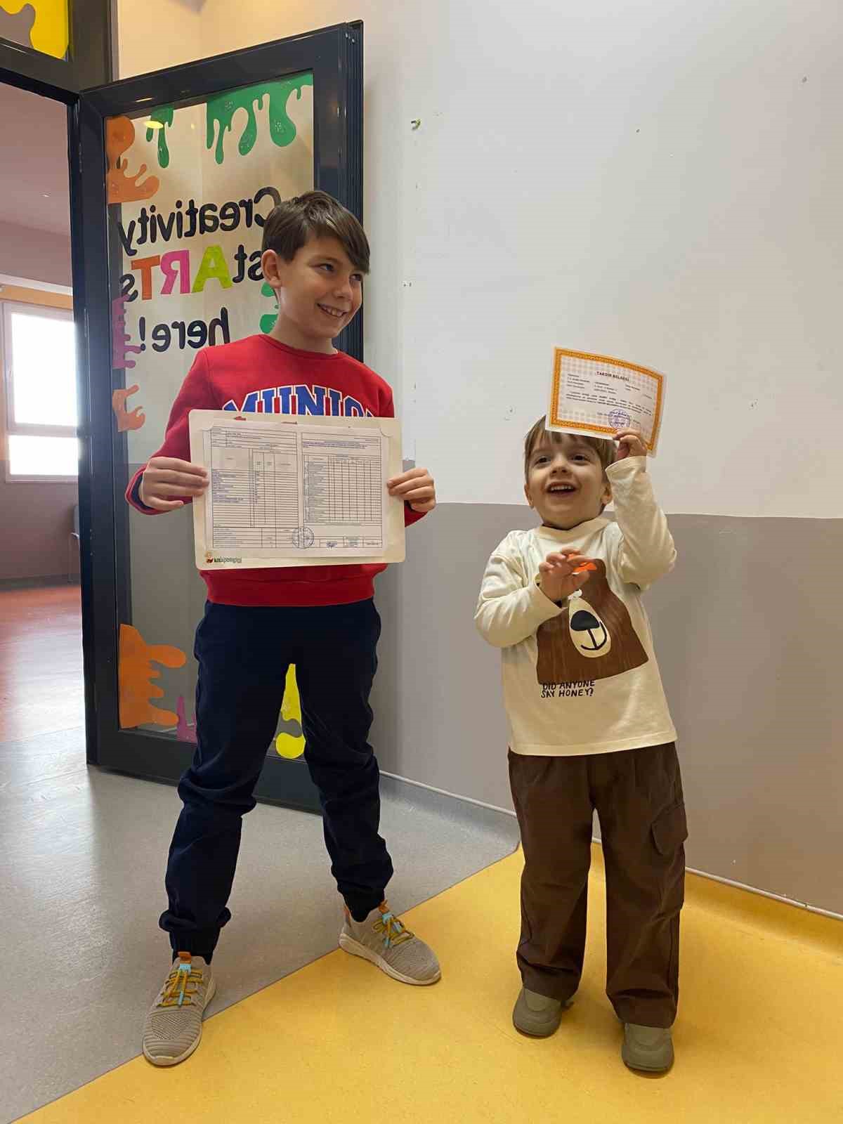 Bilecik’te 39 bin 252 öğrenci karne sevinci yaşadı