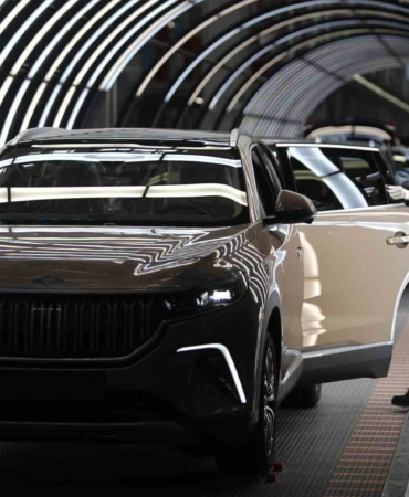 Binek otomobil ihracatçıları İtalya’da gaza bastı