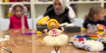 Bu atölyede çocuklar, yardımlaşmayı ve paylaşmanın önemini öğrendi