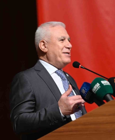 Bursa Büyükşehir’den ‘Eğitimde Yeni Yaklaşımlar’ konferansı