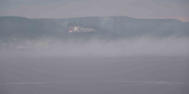 Çanakkale Boğazı sis nedeniyle transit gemi geçişlerine kapatıldı