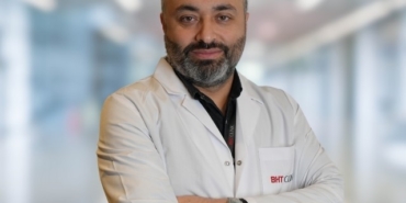 Çocuklar ve ergenlerde bel ağrısının en yaygın nedeni: Stres kırığı