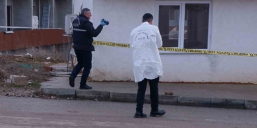 Demir parçası sanıp oynadığı cisim, patlamamış havan mermisi çıktı