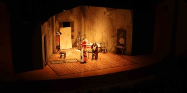 Devlet Tiyatrosu yeniden Sakarya sahnelerinde: İki kişilik Hırgür mest etti