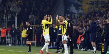 Diego Carlos ilk maçına çıktı