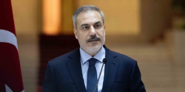 Dışişleri Bakanı Fidan: "Askeri harekat olmasını istemiyorsanız, PKK’lı yönetim kadrosunun ülkeyi terk etmesi gerekiyor"