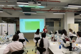 Doç. Dr. Ebru Özdemir: "Bitkisel ürünler masum değildir"