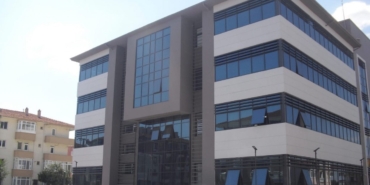 Doğurduğu bebeği tuvalete bıraktı