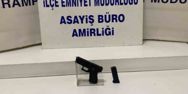 Dönerci önünde iki grup birbirine girdi: 3 gözaltı