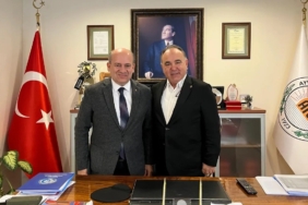 Edremit Ticaret Odası’ndan Ayvalık Ticaret Odası’na ziyaret