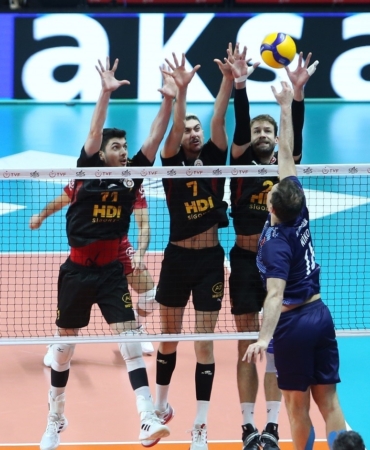 Efeler Ligi: Galatasaray: 3 - TÜRŞAD: 0