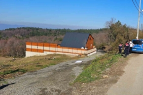 Emekli polis tartıştığı kardeşini beylik tabancasıyla vurarak öldürdü