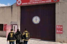 Erdek’te 12 yıl kesinleşmiş hapis cezasıyla aranan zanlı yakalandı