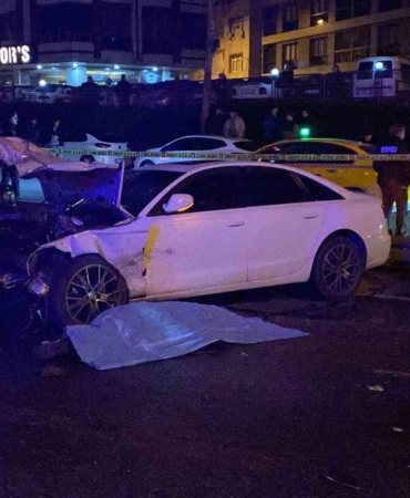 Esenler’de 5 araçlı zincirleme trafik kazası: 1 ölü, 9 yaralı