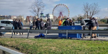 Esenler’de feci kaza: Otomobille çarpışan motosikletli hayatını kaybetti