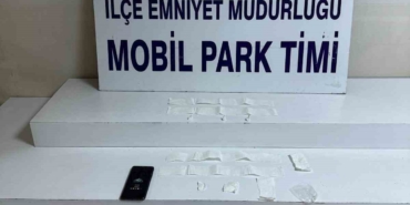 Esenler’de halk pazarında narkotik madde satışına suçüstü: O anlar kamerada