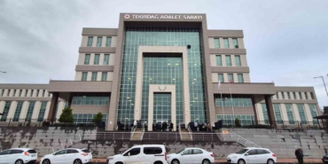 Eşinin boğazını keserek öldüren zanlıya ağırlaştırılmış müebbet talebi