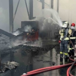 Fabrikadaki yangın 4 saatte kontrol altına alındı