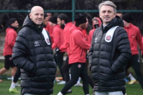 Fatih Karagümrük, Orhan Ak’a emanet