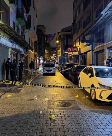 Fatih’te çamaşırhaneye silahlı saldırı: 2 yaralı