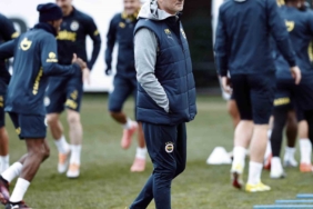 Fenerbahçe hazırlıklarına devam etti