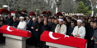 Fenerbahçeli sporcu Vedia Nil Apak ve annesi Ferda Apak son yolculuğuna uğurlandı