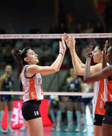 File derbinin galibi Eczacıbaşı Dynavit