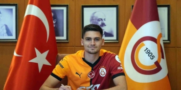 Galatasaray, iki genç futbolcunun sözleşmesini uzattı