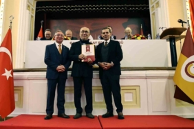 Galatasaray’da yeni divan kurulu üyeleri için berat töreni yapıldı