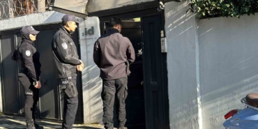 Gözaltına alınan menajer Ayşe Barım’ın iş yerinde arama yapılıyor