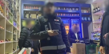 İstanbul’da sahte alkol operasyonlarında 32 bin 862 litre kaçak alkol ele geçirildi