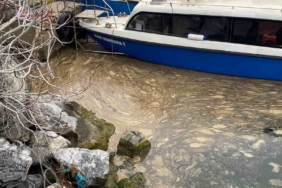 Kadıköy’de deniz yüzeyinde müsilaj tehdidi