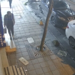 Kağıthane bir garip hırsızlık kamerada: Alet çantasını alıp kaçtı