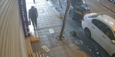 Kağıthane bir garip hırsızlık kamerada: Alet çantasını alıp kaçtı
