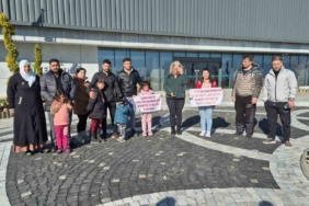 Kışın ortasında işten atıldılar