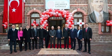 Kocaeli’de 425 bin öğrenci karne heyecanı yaşadı