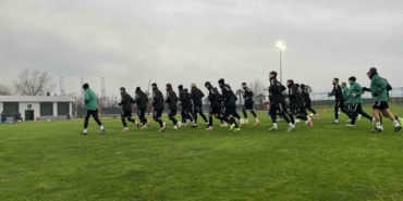 Kocaelispor’un yeni transferi Samet Yalçın ilk idmanına çıktı