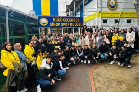 Küçükçekmece Sinopspor’dan altyapıdaki sporcuların annelerine ‘Beslenme ve Spor İlişkisi’ semineri