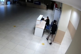 Müdür yardımcısını bıçaklayan öğrenci oynadığı oyundan etkilenip bıçak koleksiyonu yapmış