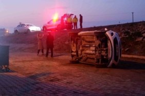 Otomobil 5 metre yükseklikten uçtu: Emniyet kemeri hayat kurtardı