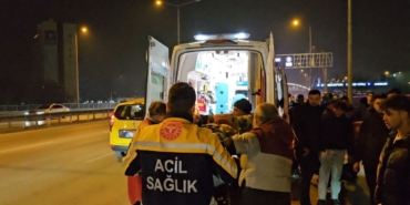 Otomobile çarpan motosikletin sürücüsü yaralandı