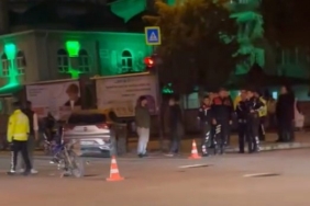 Polis ekiplerinden kaçarken araca çarptı, kovalamaca sonucu yakalandı