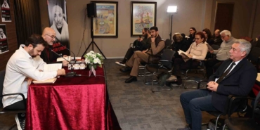 Şairin Şiir Evreni’nin konuğu Enis Akın oldu