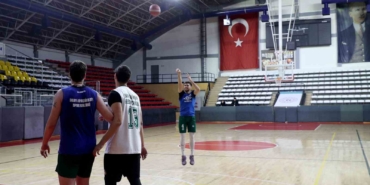 Sakarya Büyükşehir basket takımı ikinci devreye galibiyet serisiyle başladı