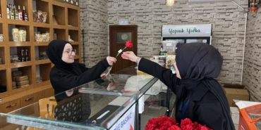 Sakarya Büyükşehir vatandaşların kandil sevincini paylaştı
