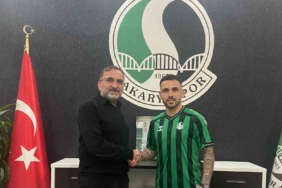 Sakaryaspor, Burak Çoban’ı renklerine bağladı