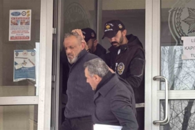 Sevgilisini boğazından bıçaklamıştı: Eski polis tutuklandı