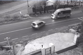 Silivri’de feci kaza kamerada: Hafif ticari araçla, yolcu minibüsü çarpıştı 10 kişi yaralandı